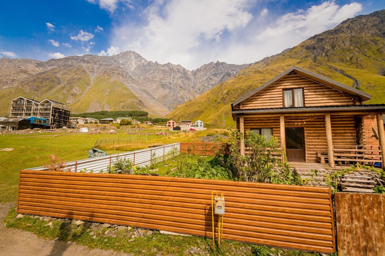 Old Hut Vila Kazbegi Exterior foto